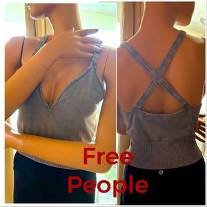 - NEW People Good Karma Crop M/L $48 light grey